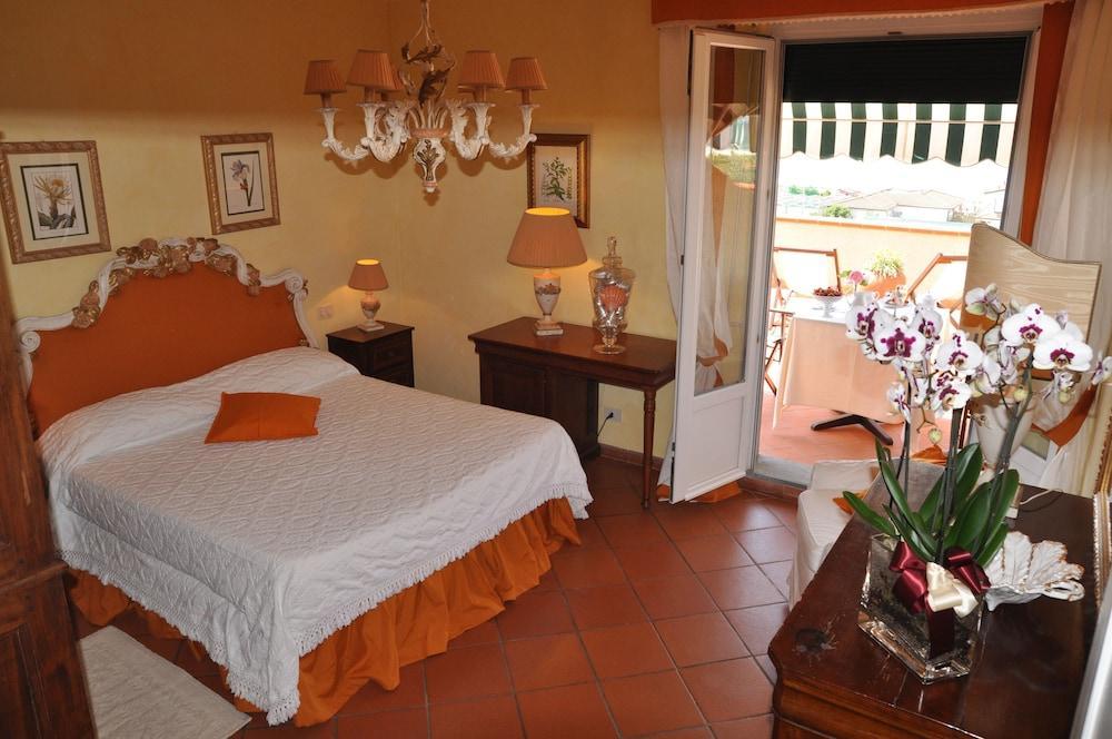 Hotel Villa Maremonti 마리나디마사 외부 사진